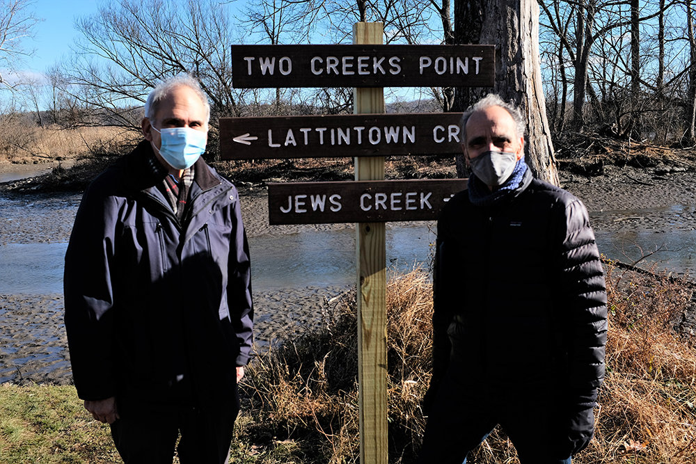 Assemblyman Jonathan Jacobson and Supervisor Al Lanzetta stand at the confluence of the Lattintown and Jews Creeks.
